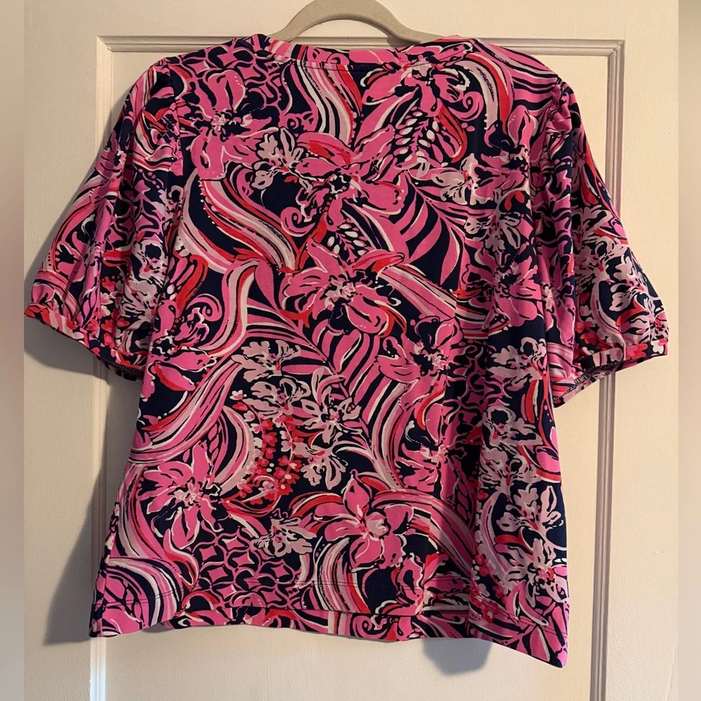 Lilly Pulitzer Rhett Top Low Tide Navy Flirty Fins and Feathers Pink XL